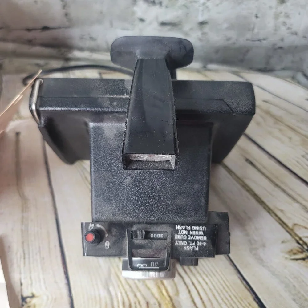 Polaroid Land Camera The Clincher Untested w Paperwork